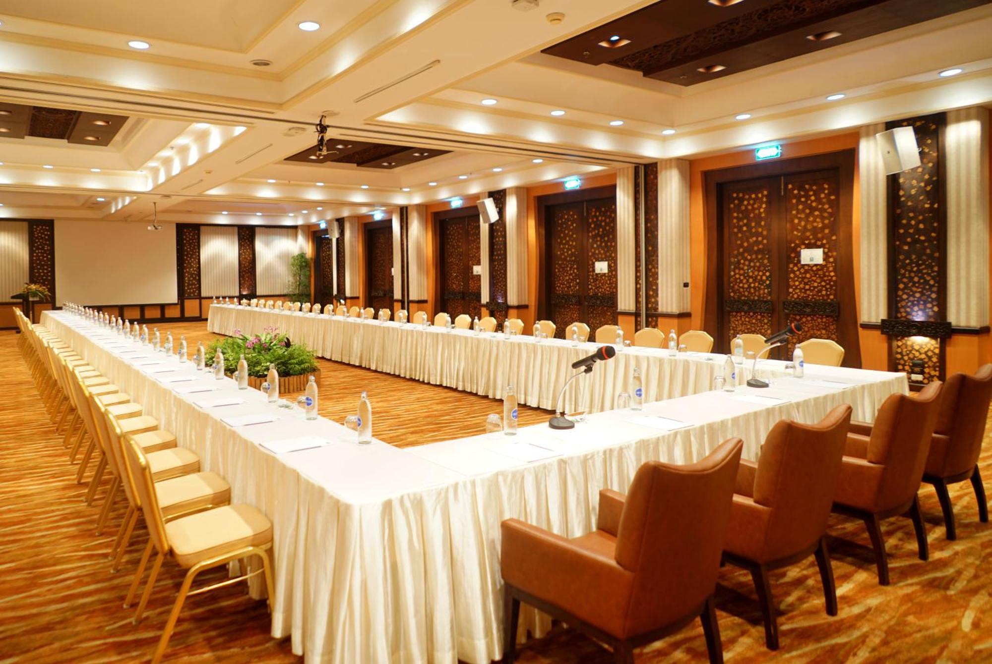 Phuket, An Ihg 4* Patong