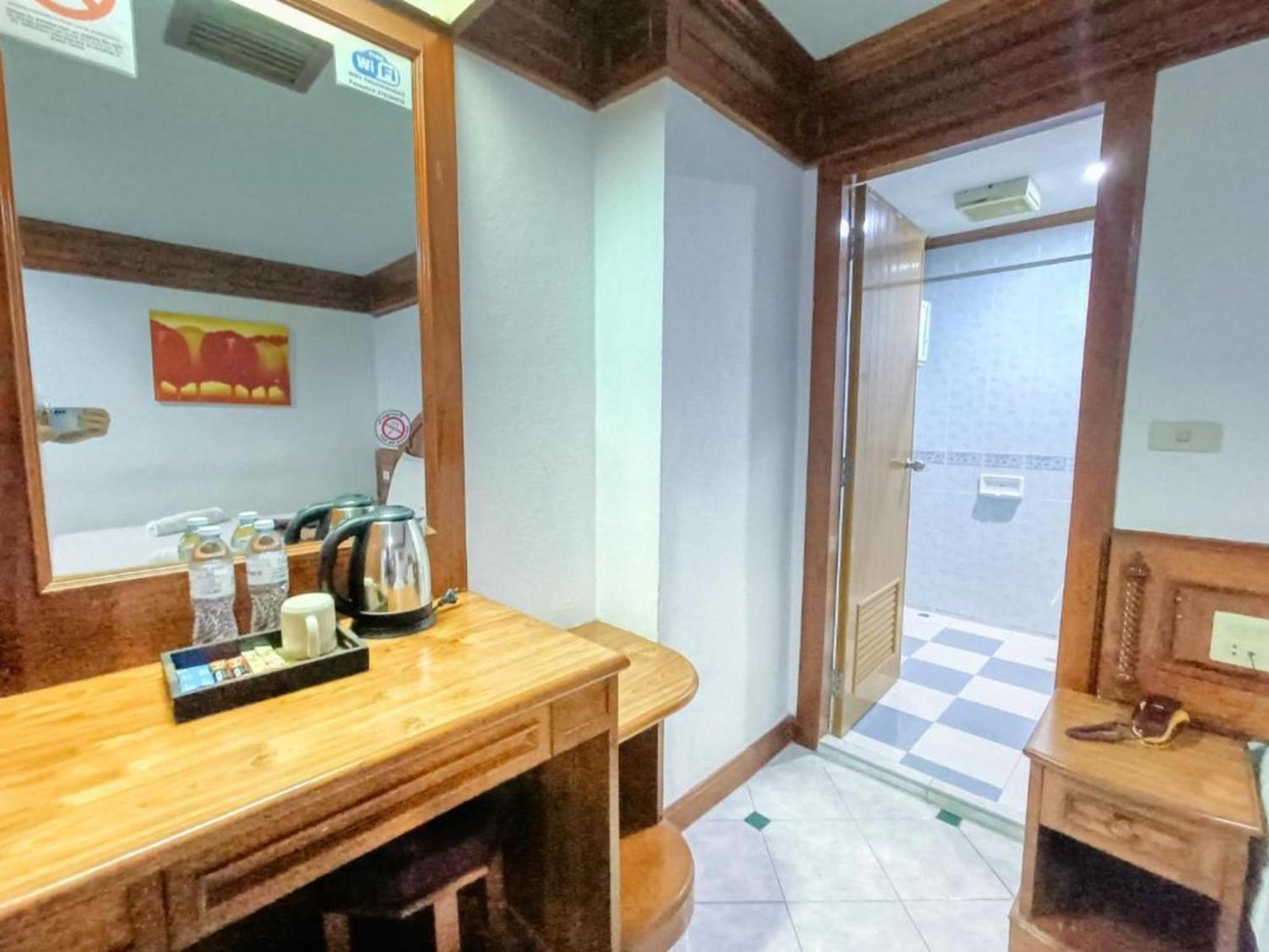 Hotel Black Pearl Beachfront 3*