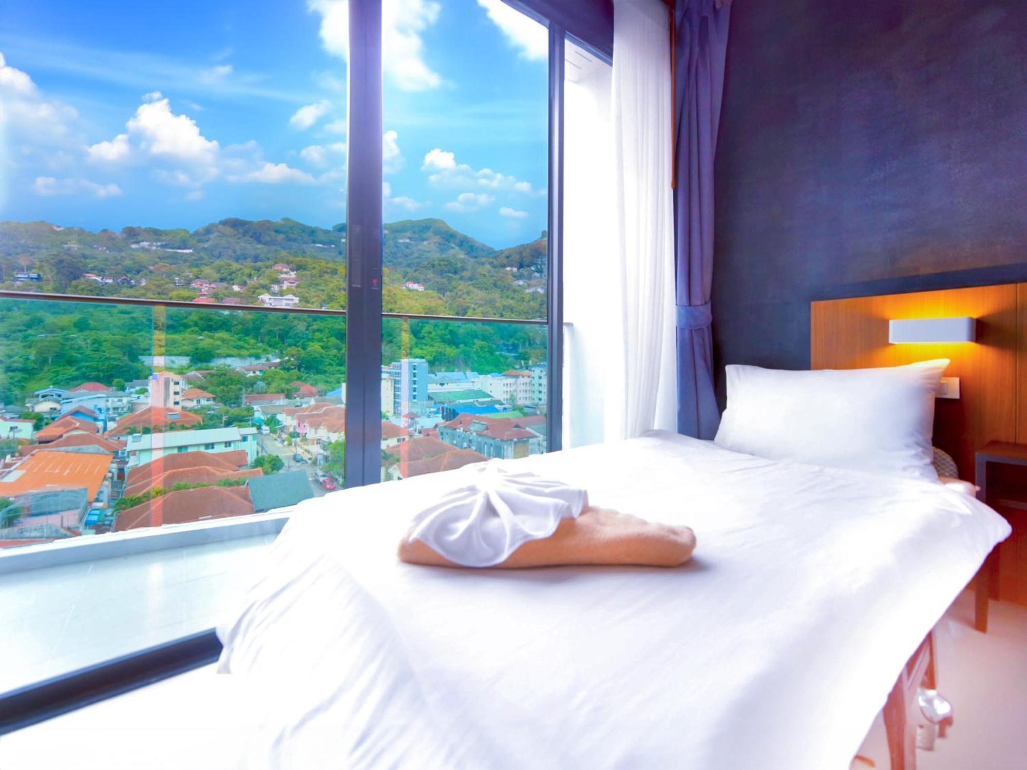 Hotel Phoenix Grand Patong