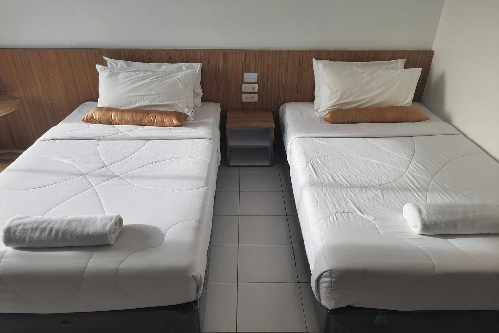 Hotel Bay