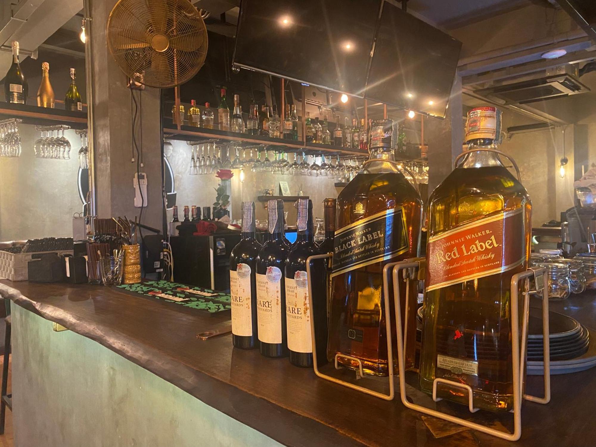 Hotel Big Boys' Bed & Burger - Patong