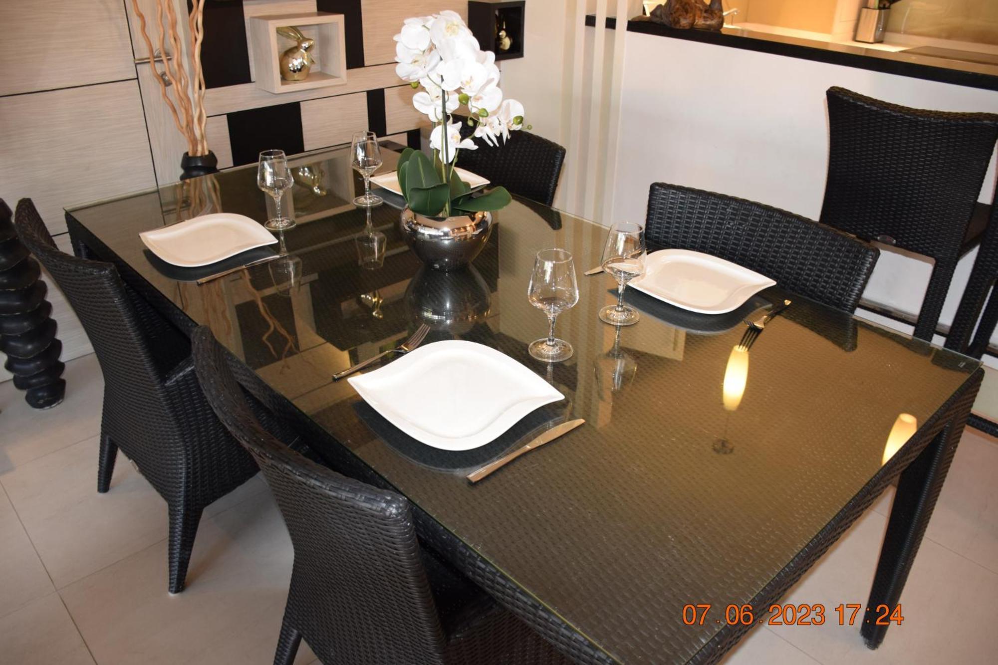 Kalim Unit 133 Vue Apartment *