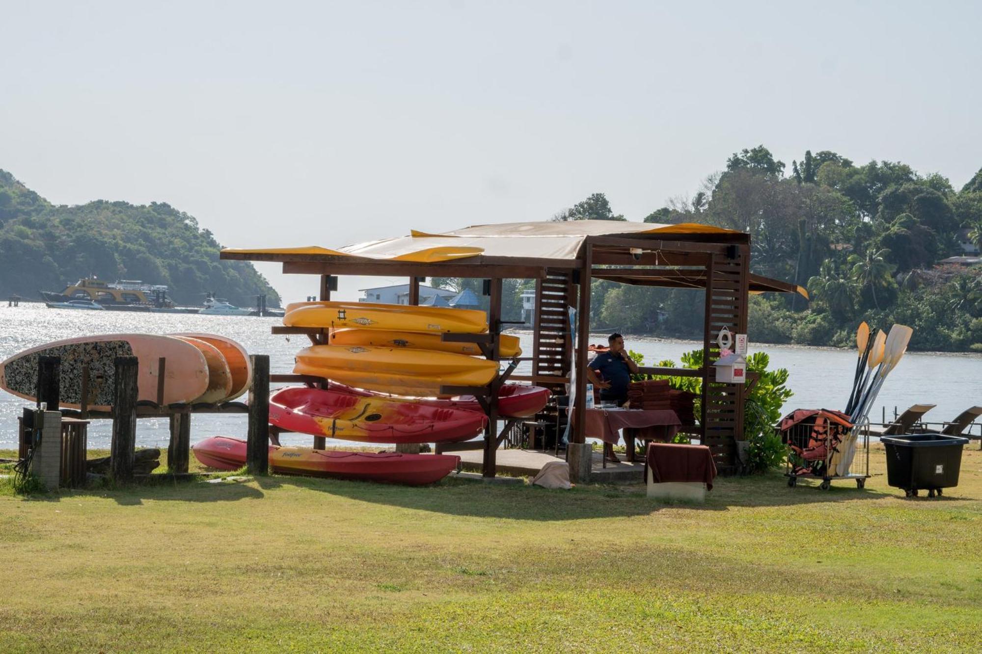 Phuket Beachfront Resort 5*