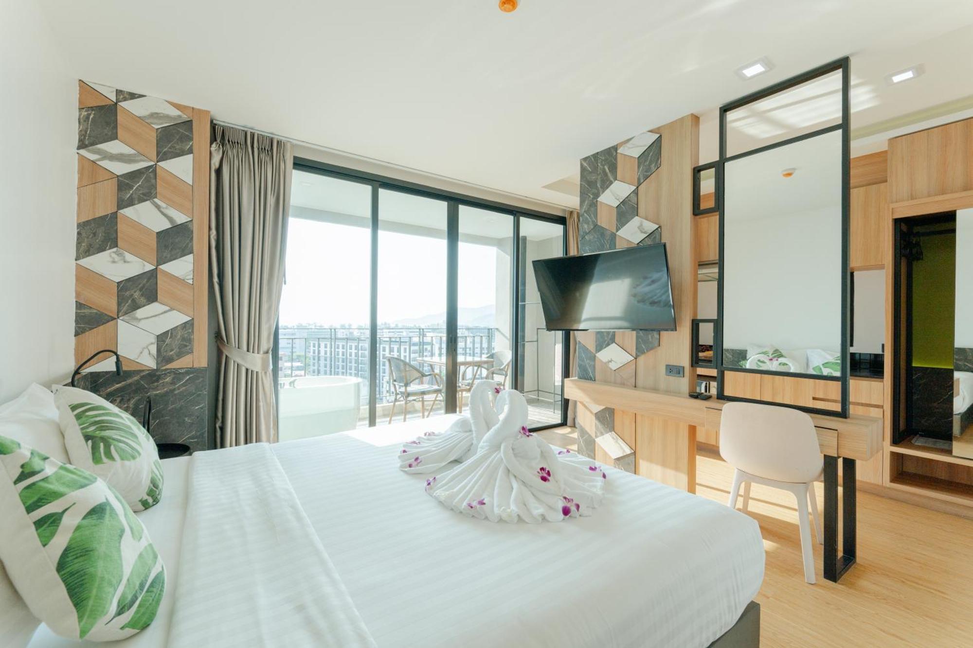 Sky Wave Hotel 3*