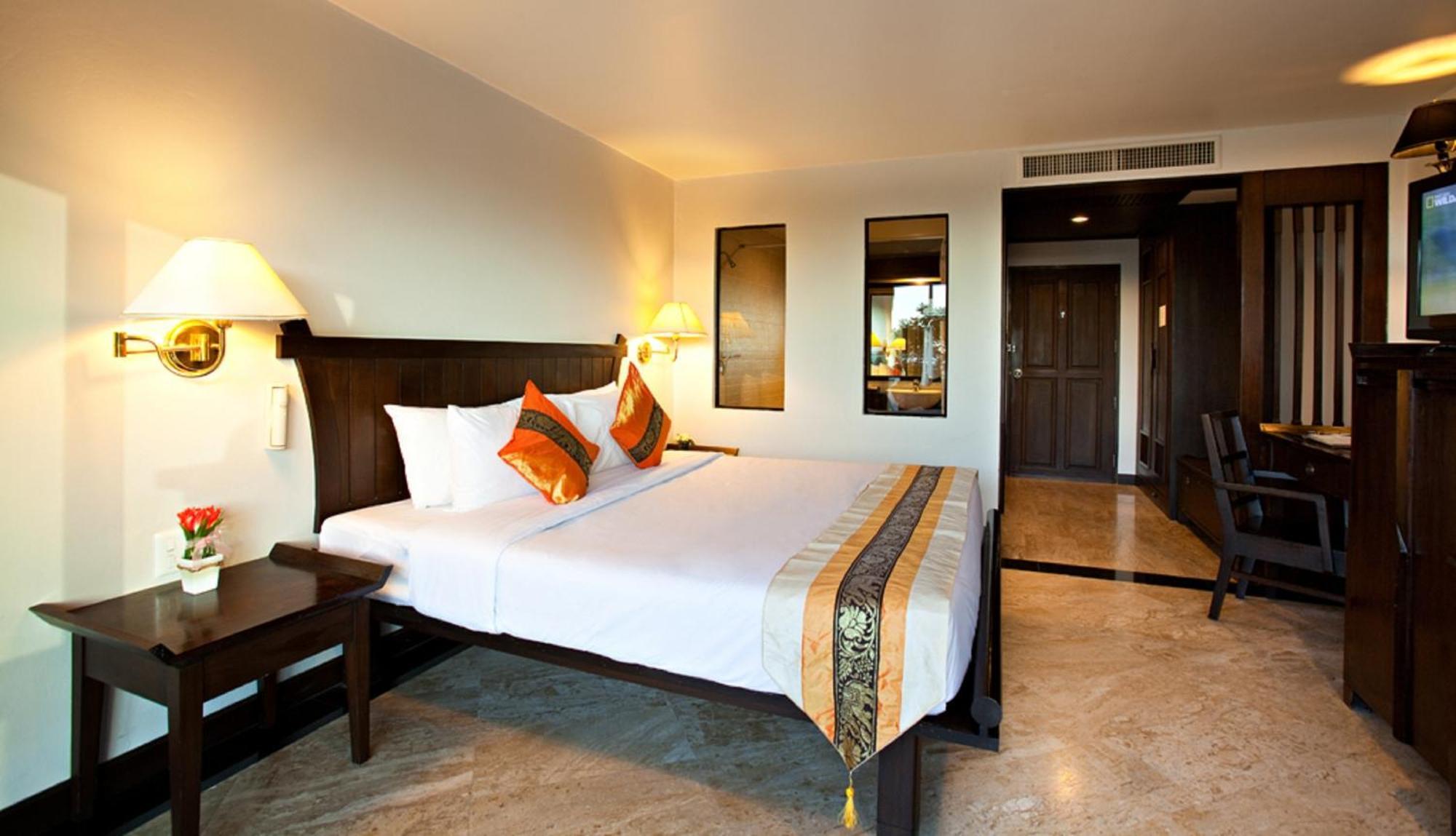 Resort C & N And - Sha Extra 3*