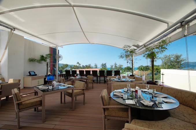 L8 Promotion 1 Bedroom In Bangla Road With Private Jacuzzi & Roof Pool * Patong