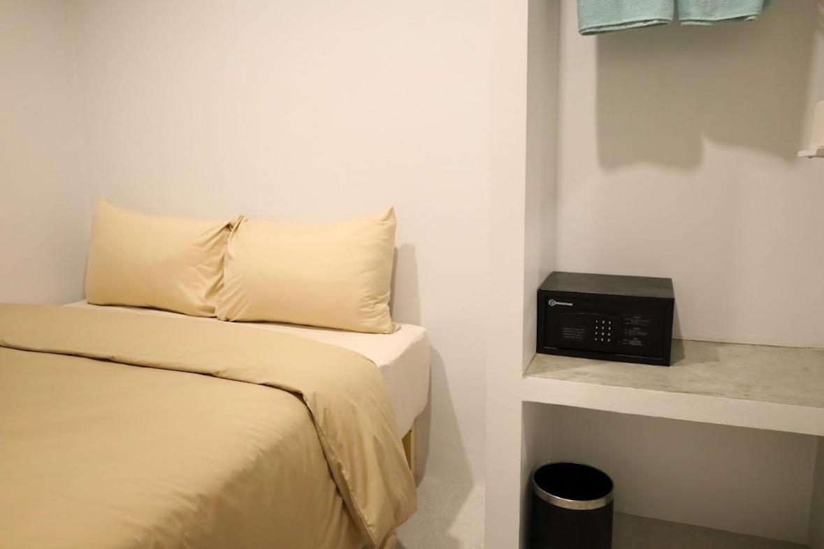 Y House Hostel Patong