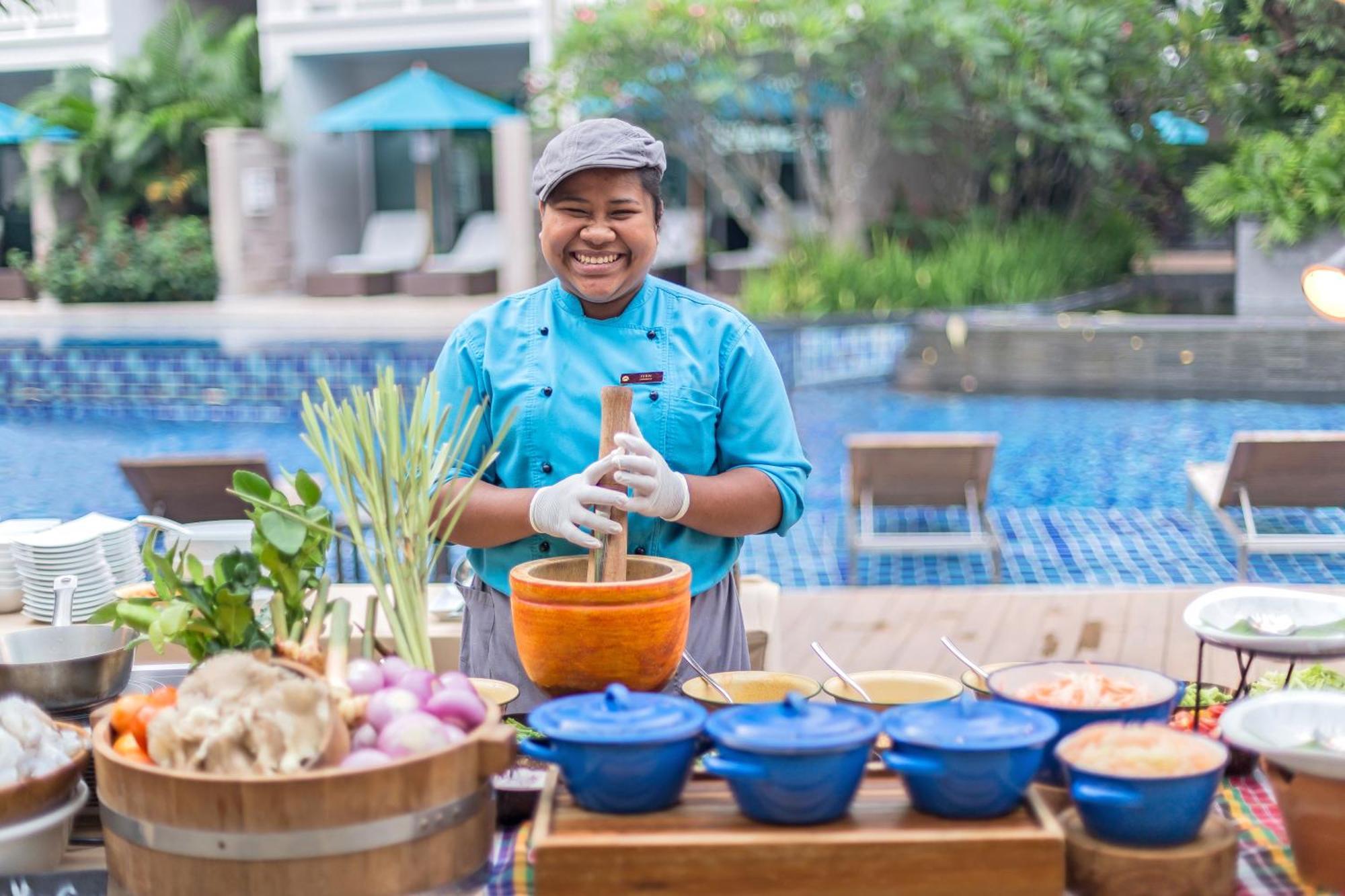 Grand Mercure Phuket Hotel 5*
