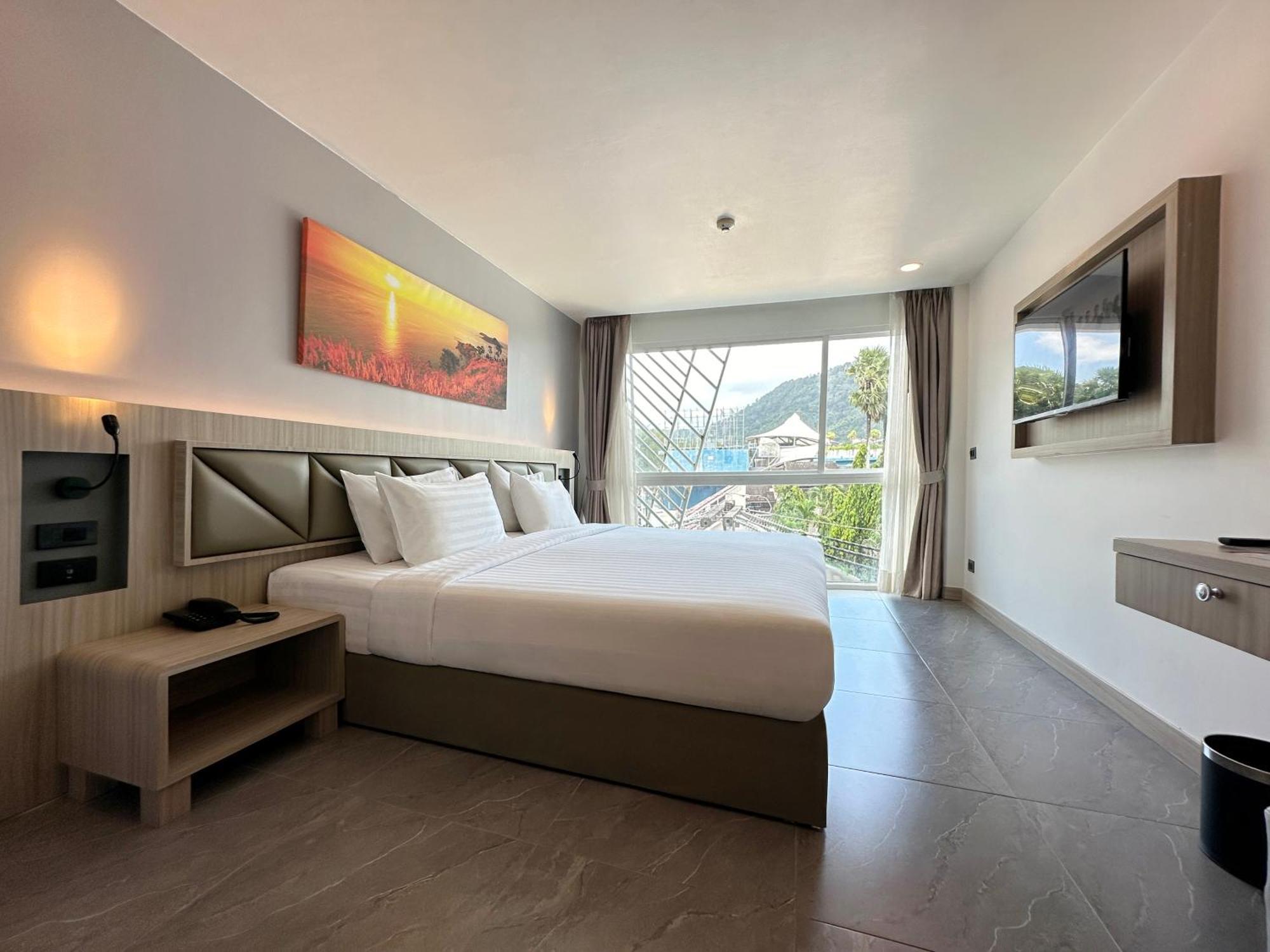 Hotel Clarian 4*