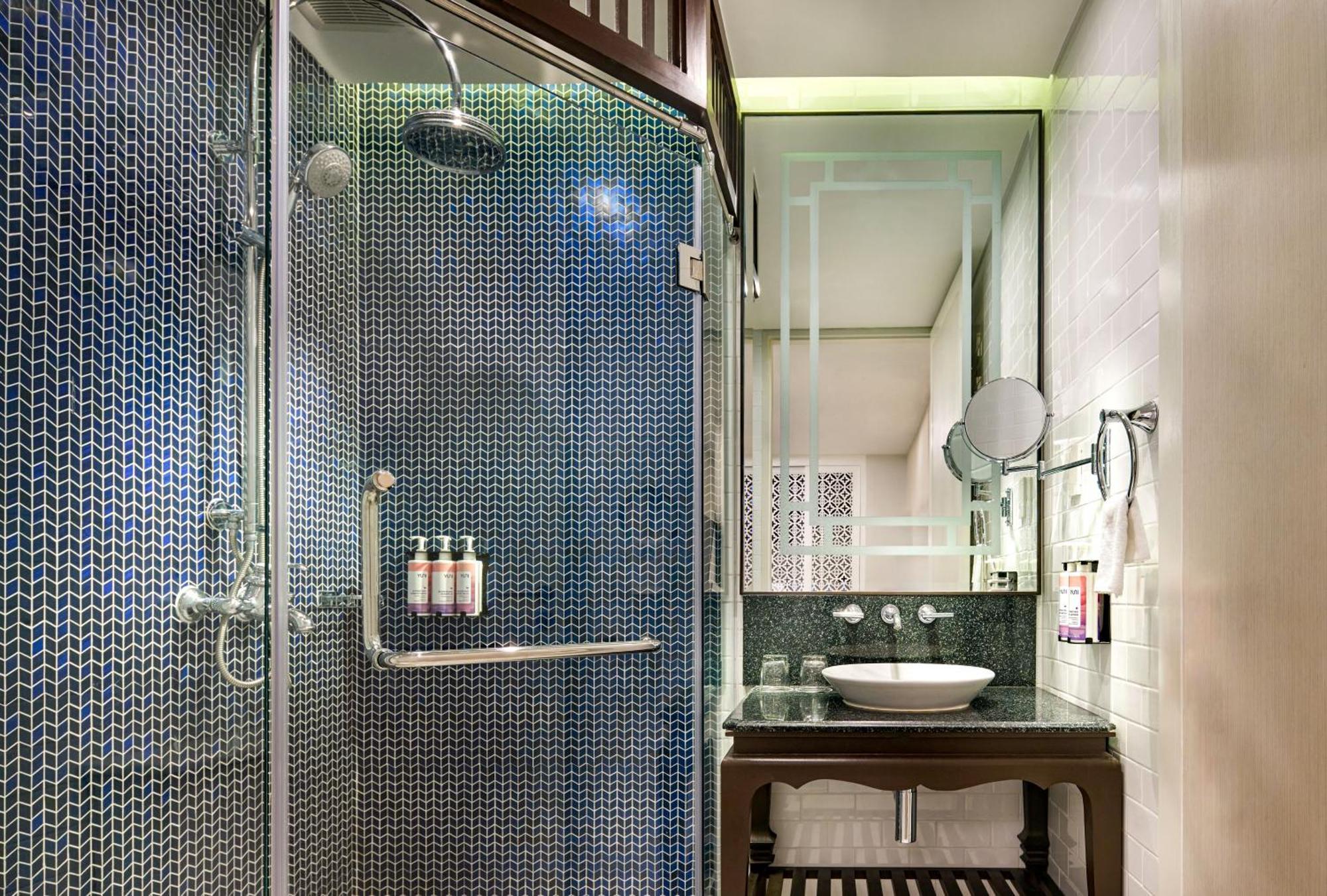 Moevenpick Myth Phuket Hotel Patong