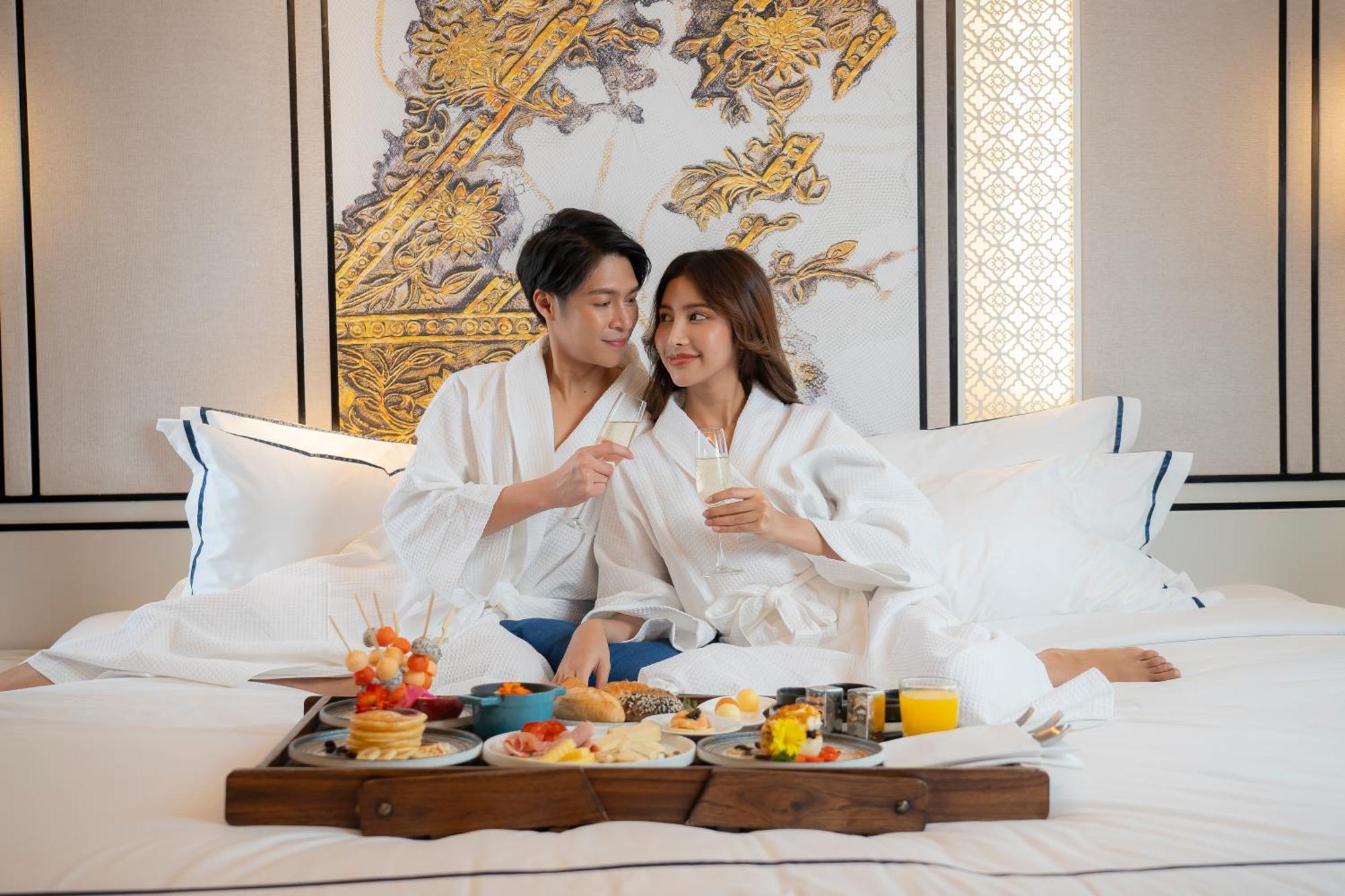 Moevenpick Myth Phuket 5*