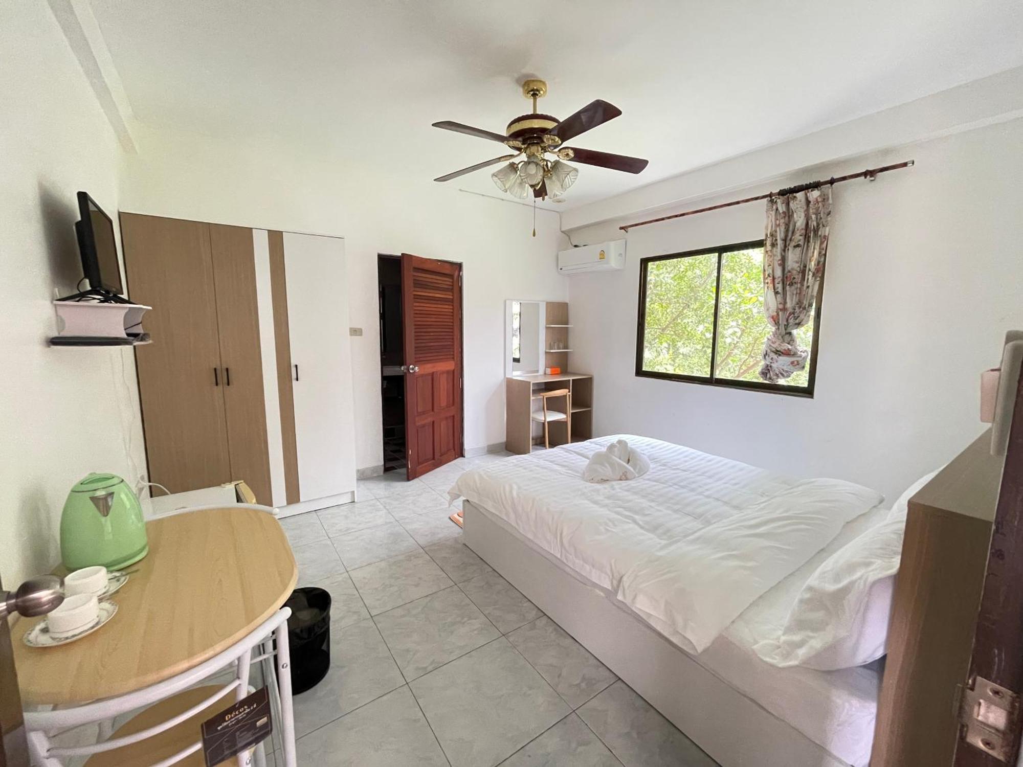 Homestay Phuket Plan B House Patong