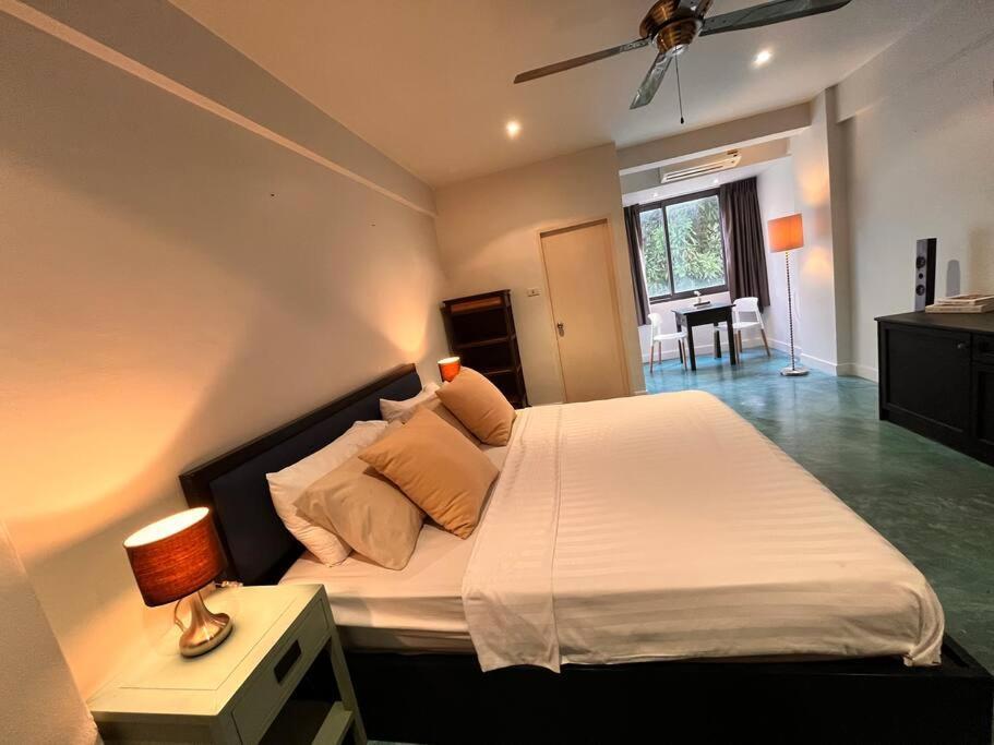 Apartamento Chic Near Patong