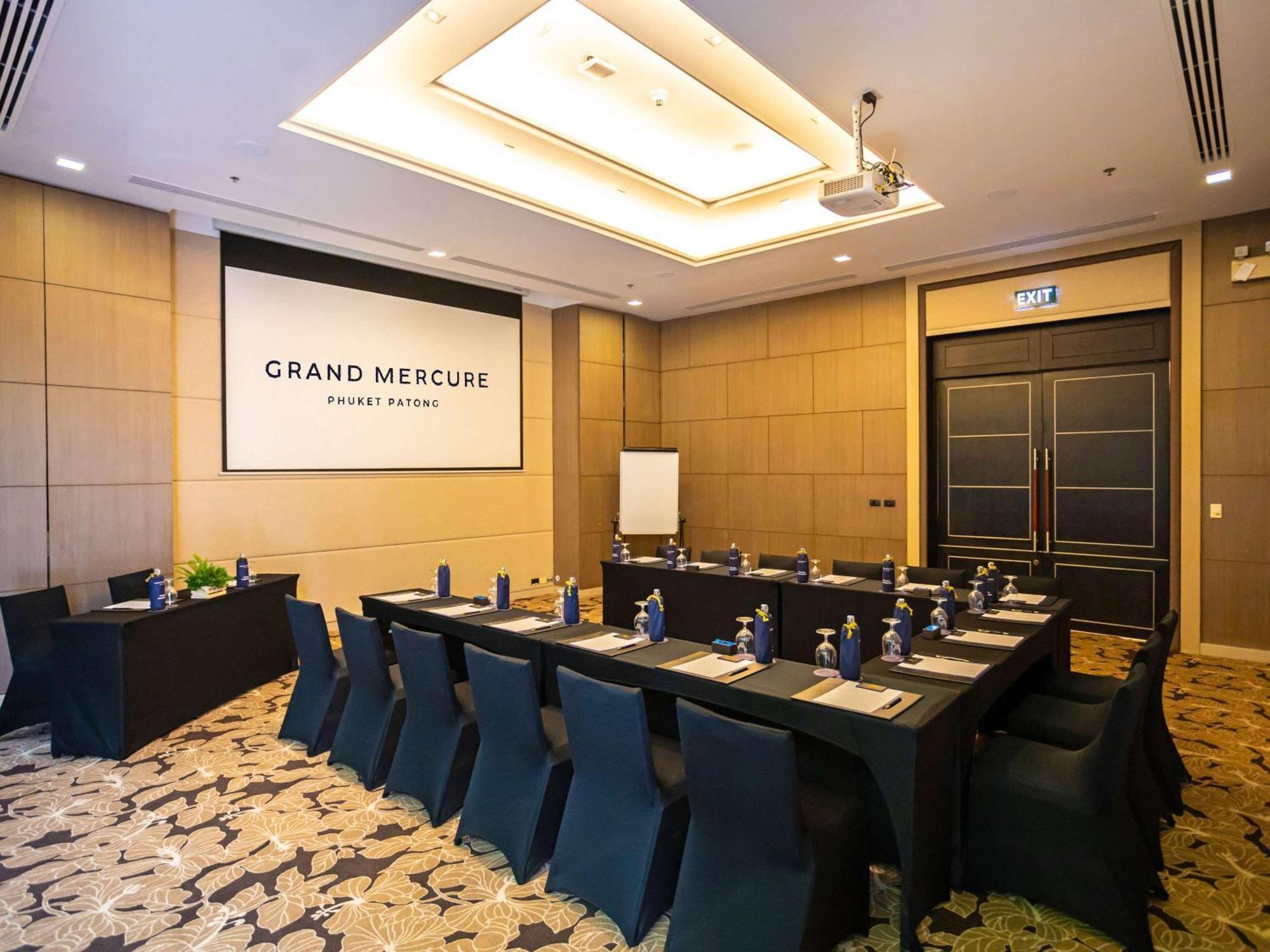 Grand Mercure Phuket Hotel
