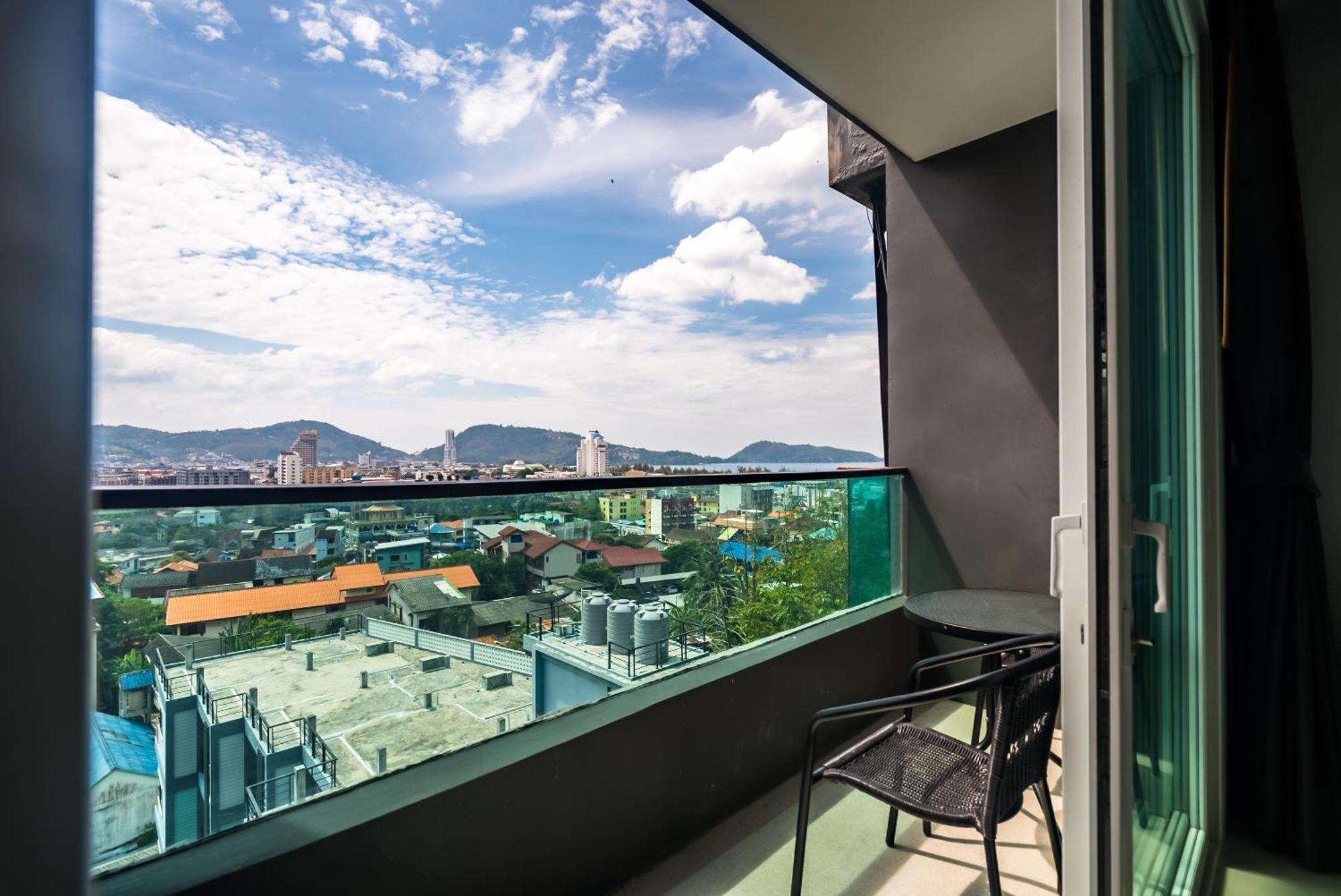 Private Mountain & Sea View