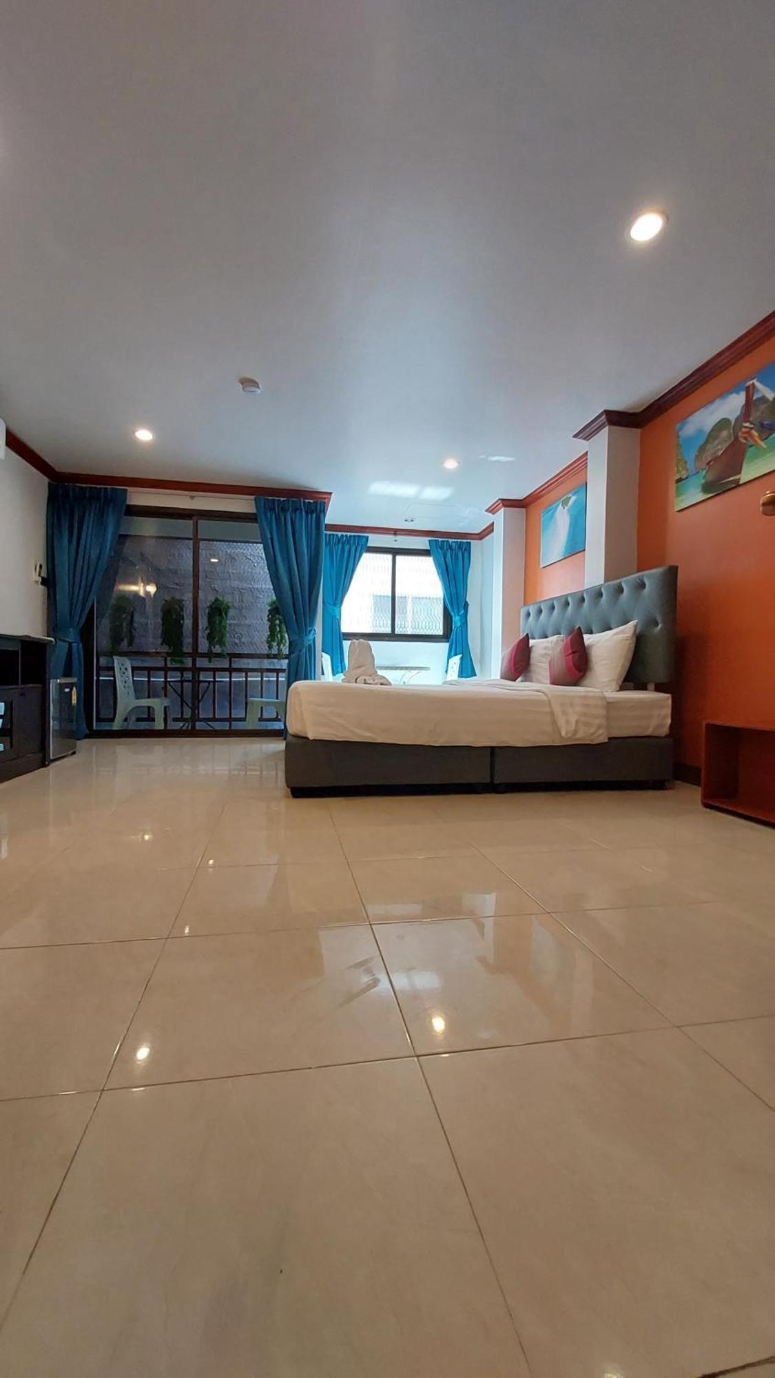 Benetti House Hostel *