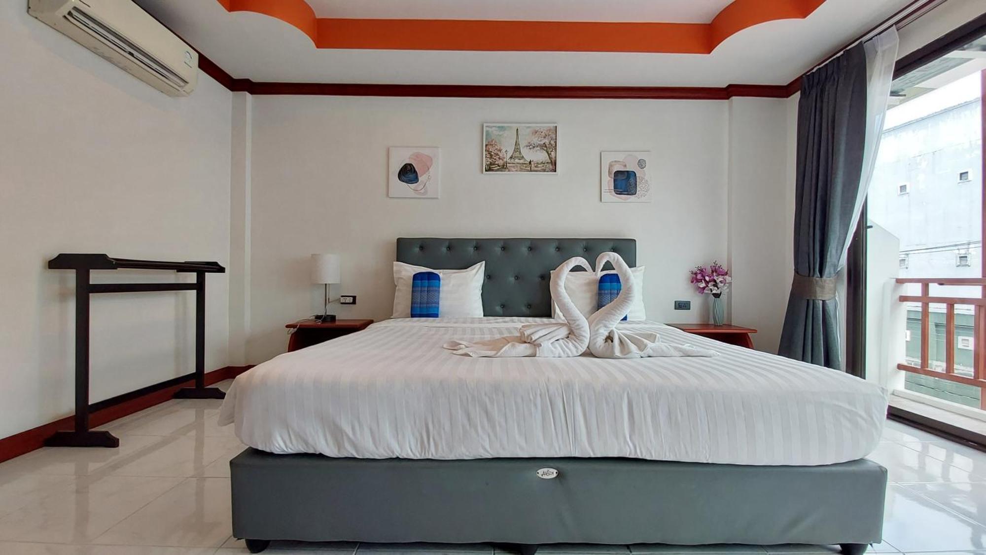 Benetti House Hostel Patong