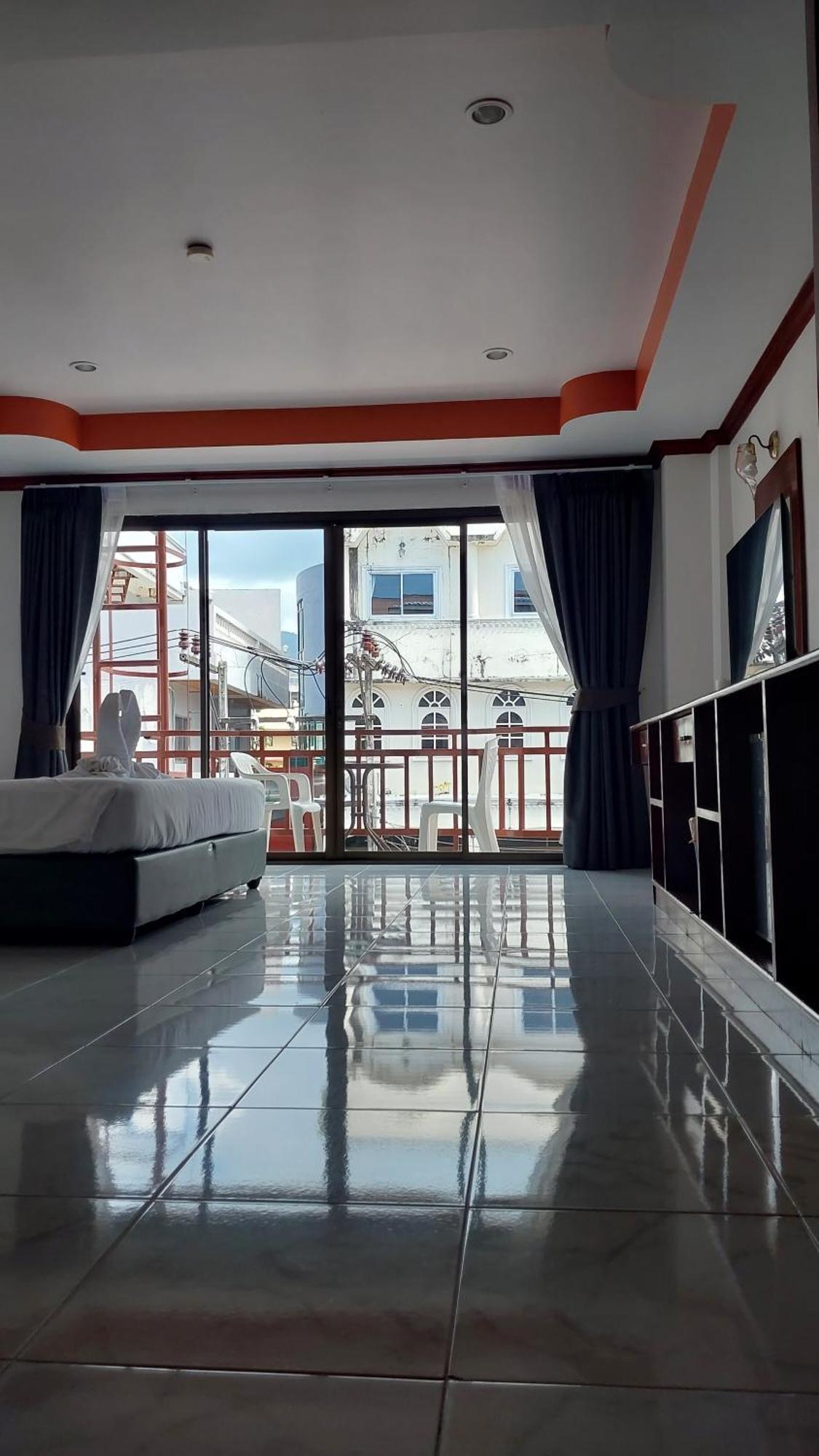 Benetti House