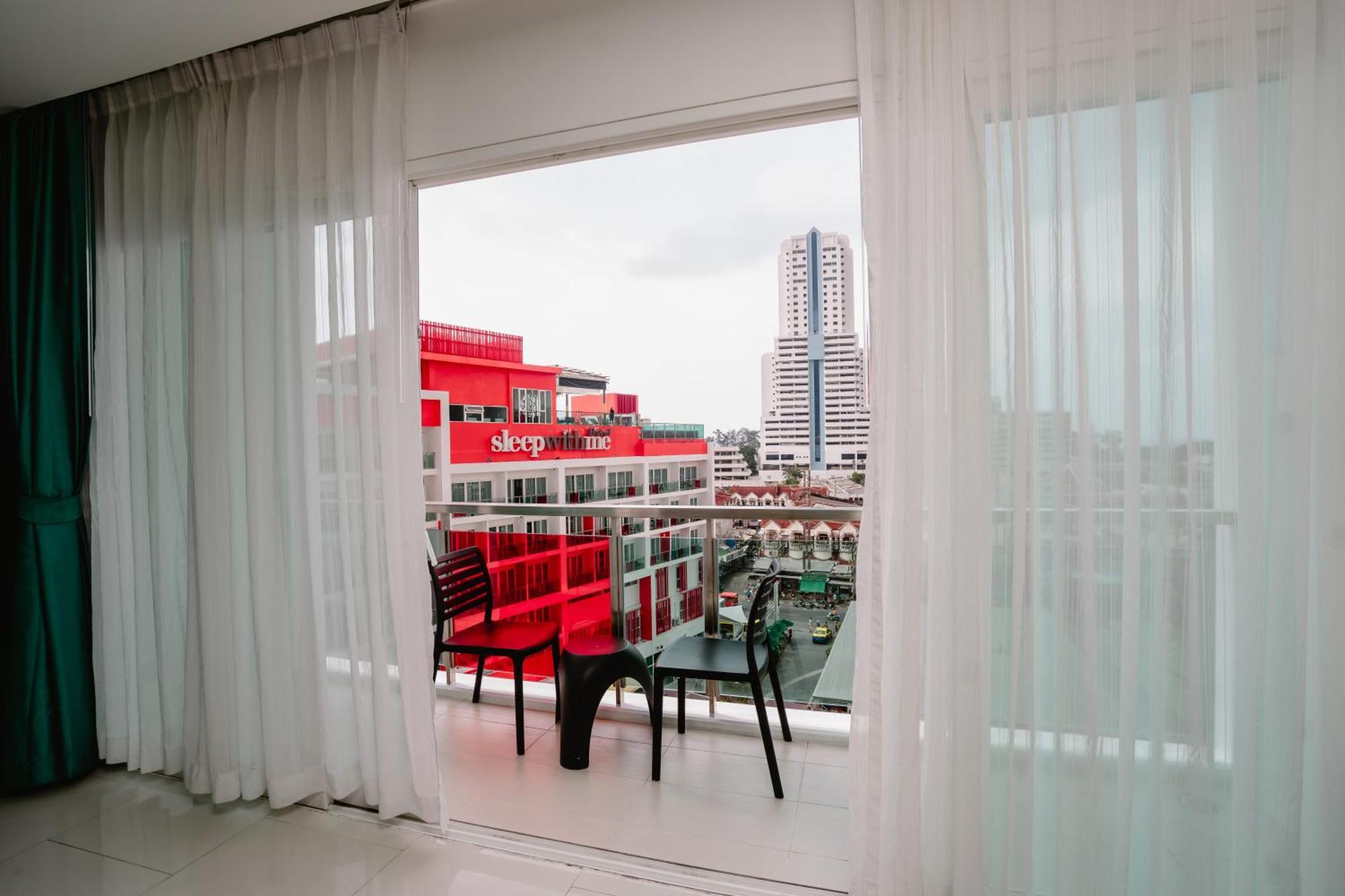 Hotel Sleep With Me Design @ Patong