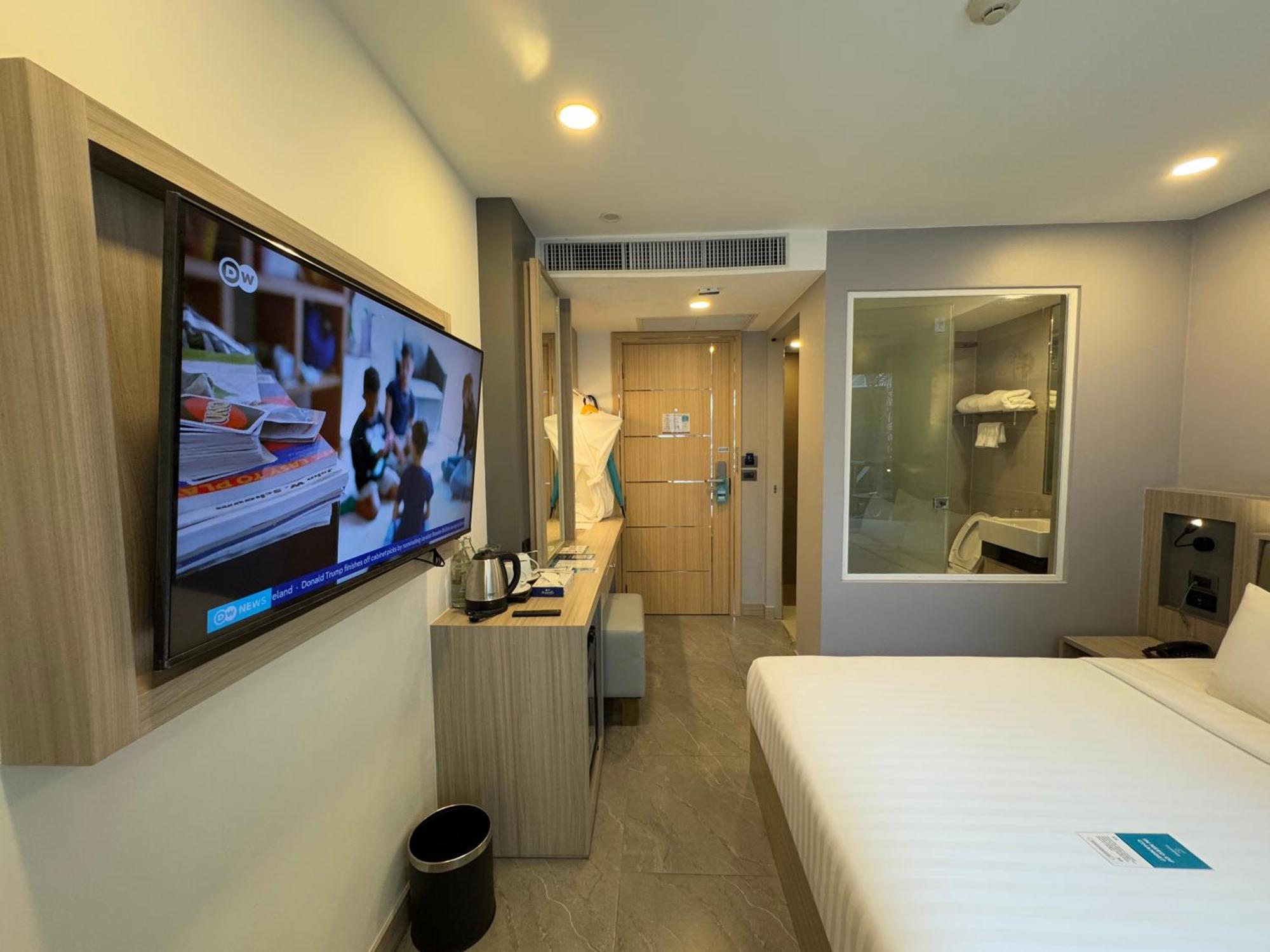 Clarian Hotel