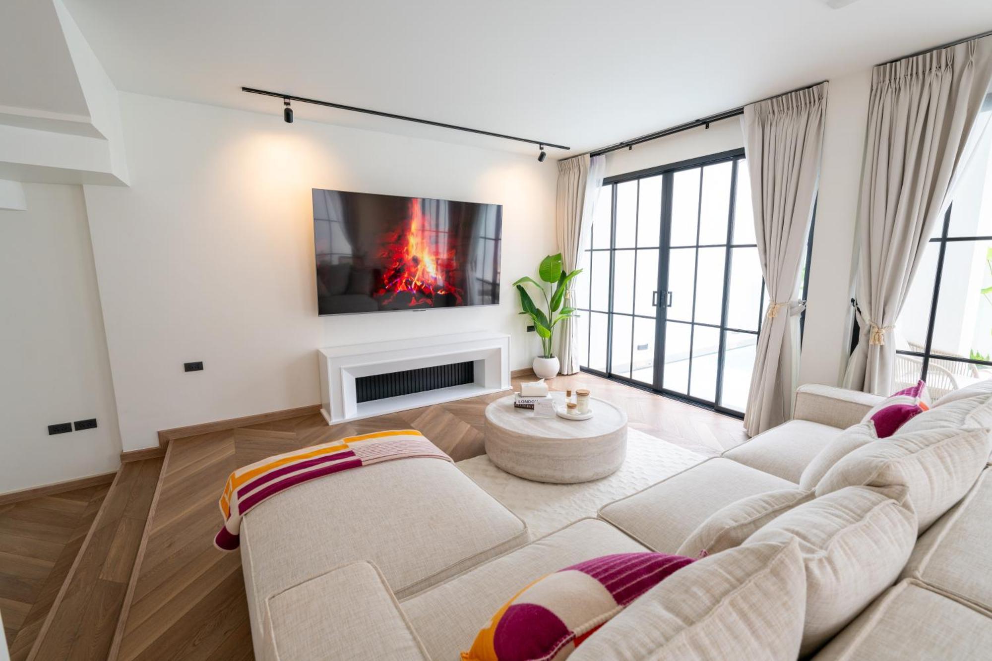 House No 158 Pool Patong