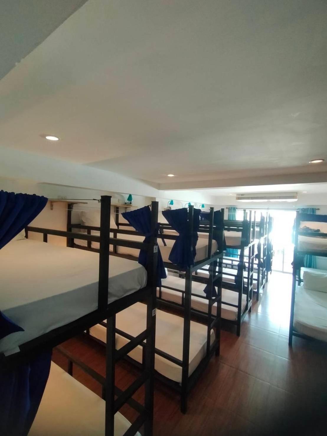 Hostel Popeyes *