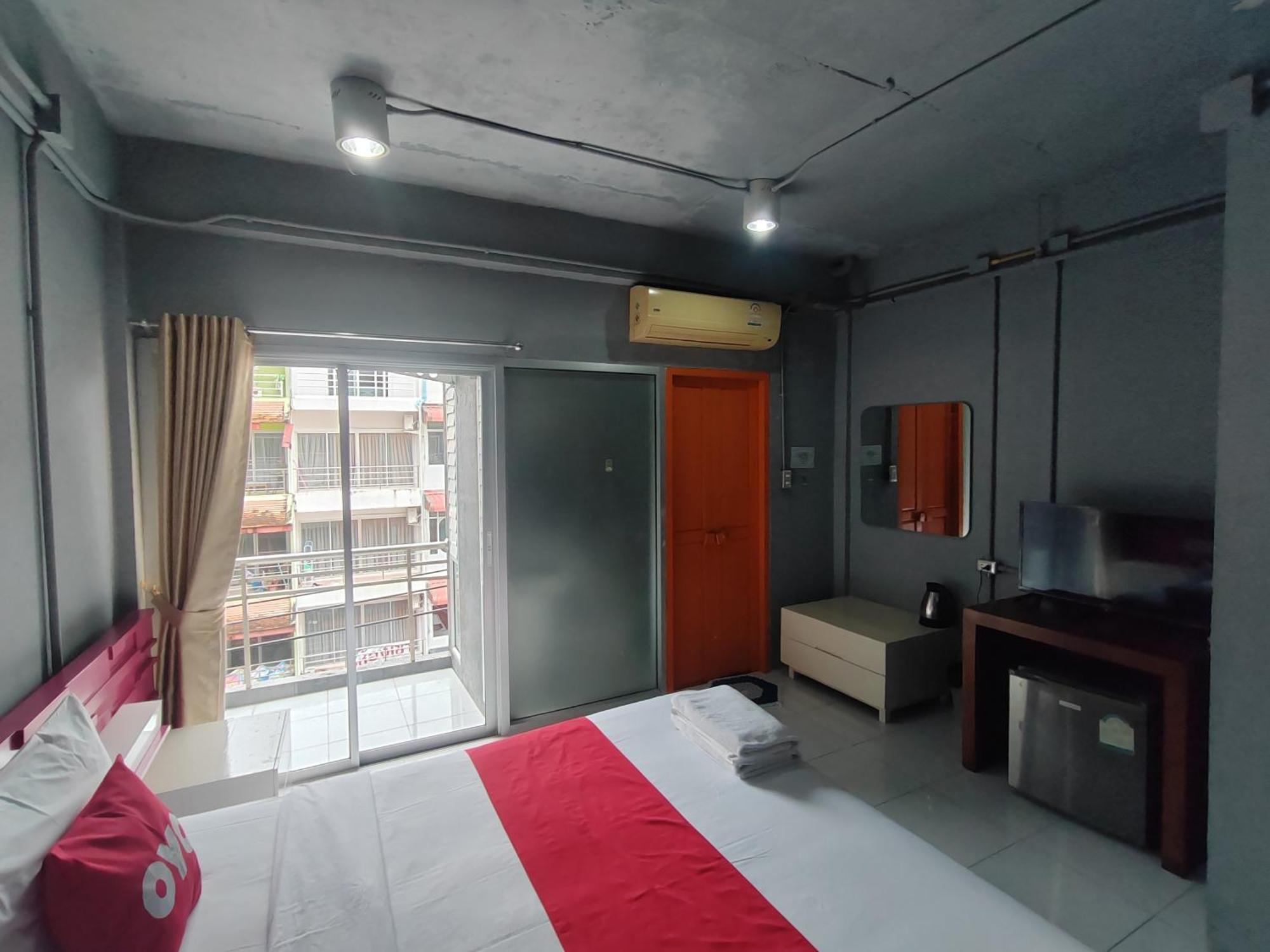 Madam Aparthotel Patong