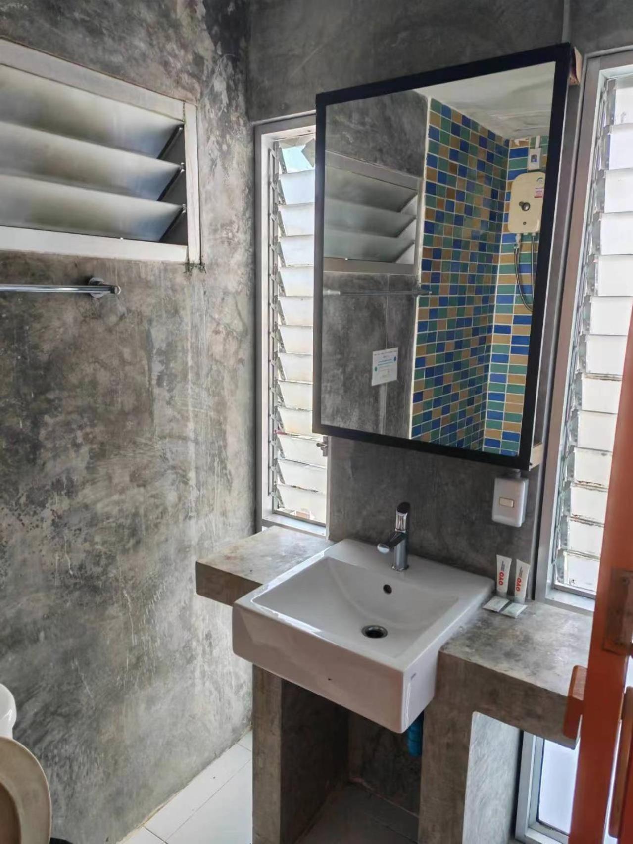 Madam Aparthotel Patong
