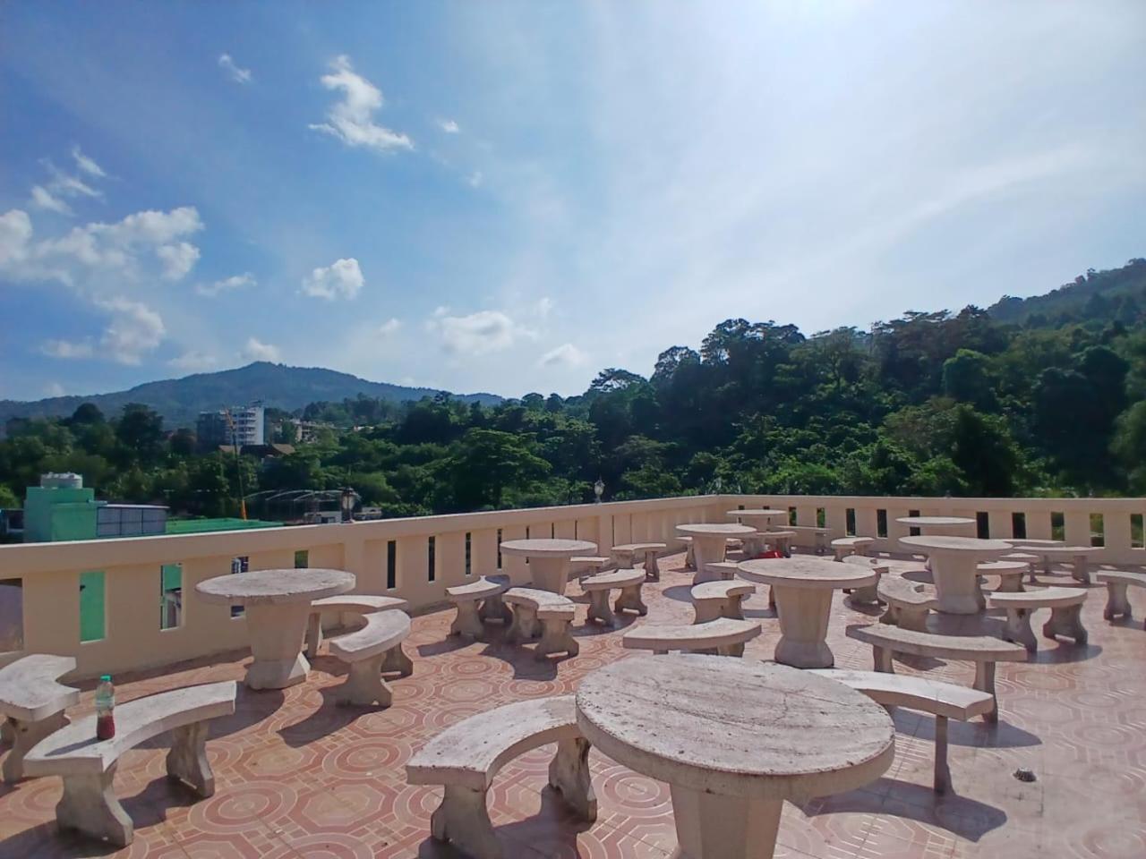 Hotel Sm Patong