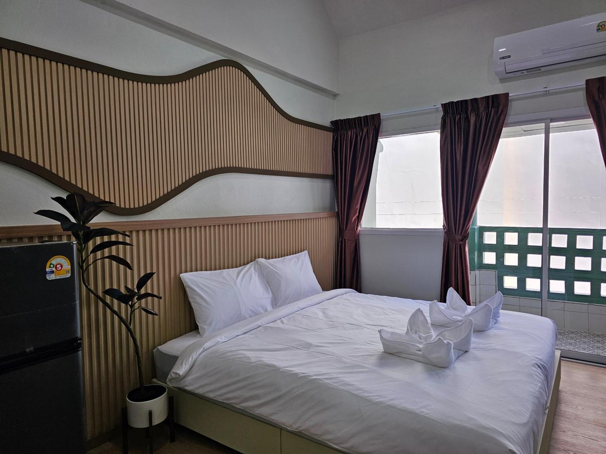 Lub Nai Albergue Patong