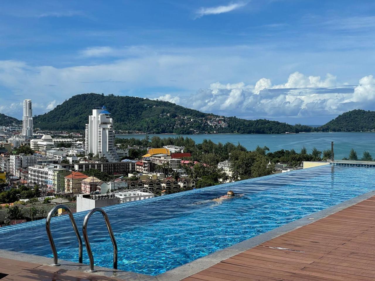 Bliss - 2br Sea View - Roof Pool *