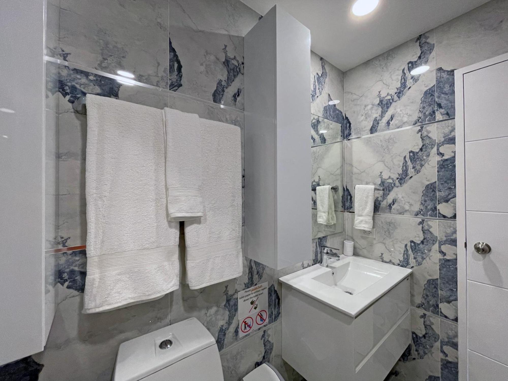 Apartment Bliss - 2br Sea View - Roof Pool *