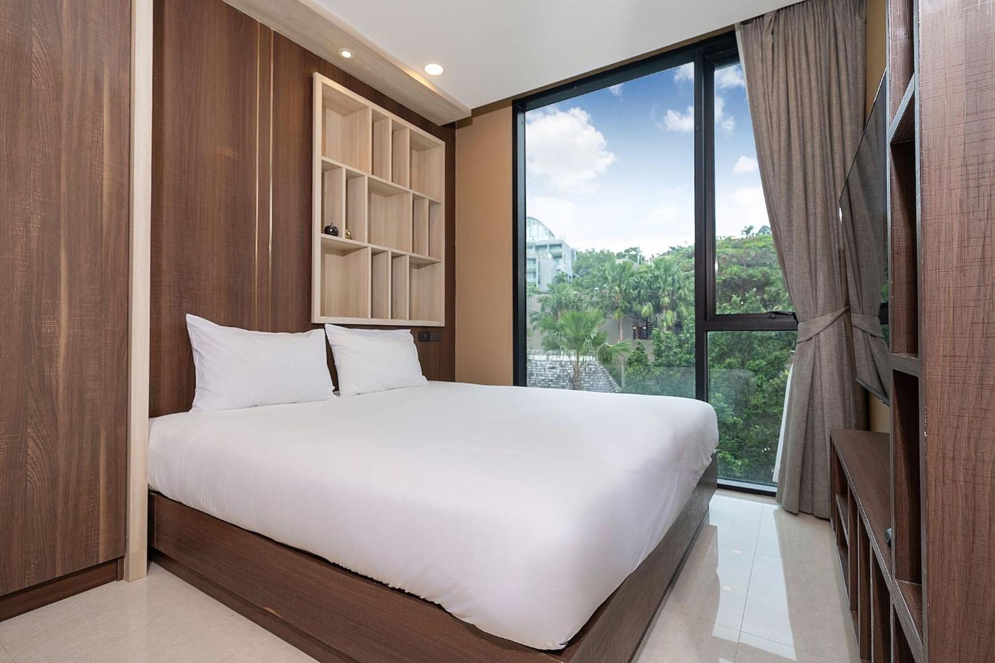 Viva B603, Freedom Patong