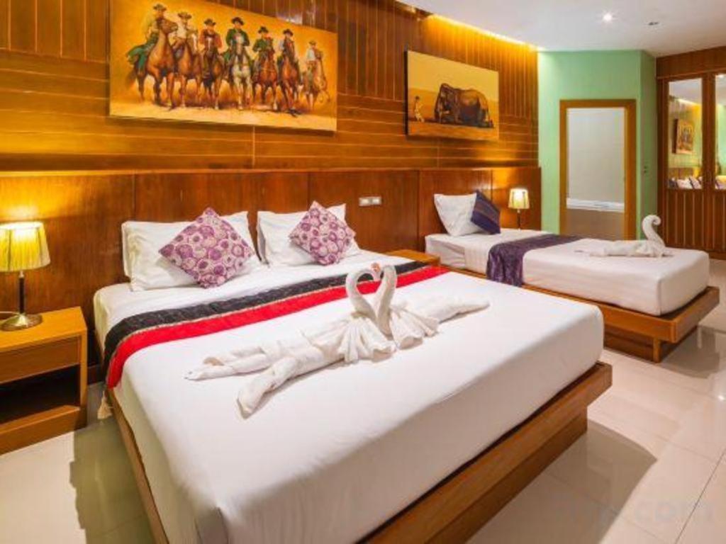Hotel Azure Phuket