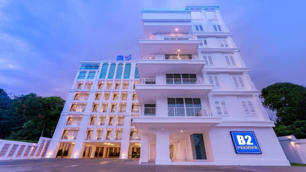 B2 Phuket Premier 4*