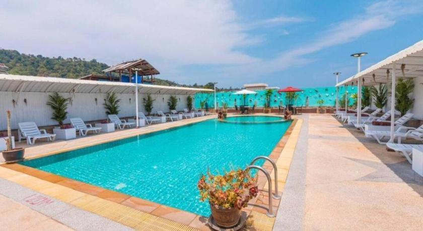 Hotel Azure Phuket