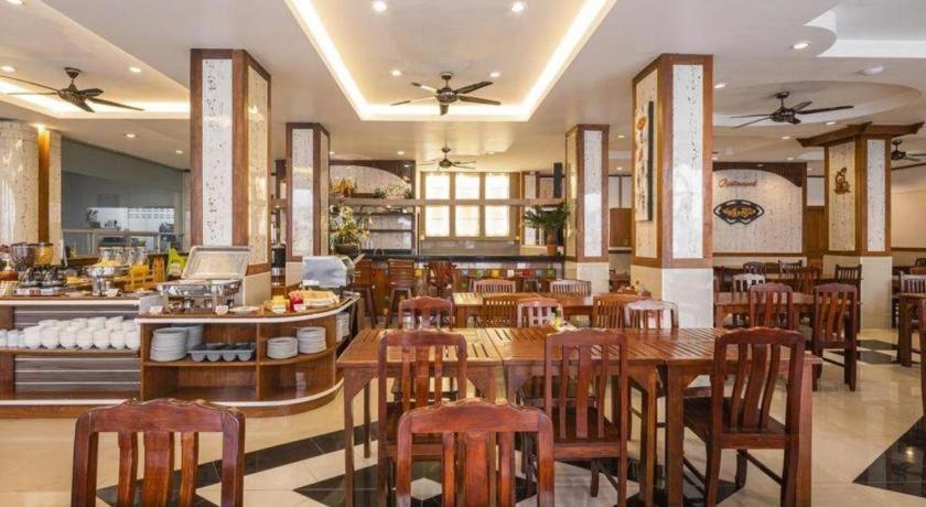Azure Phuket Hotel Patong