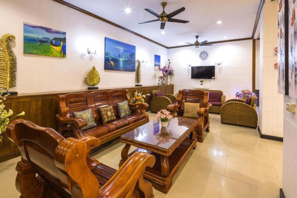 Hotel Azure Phuket