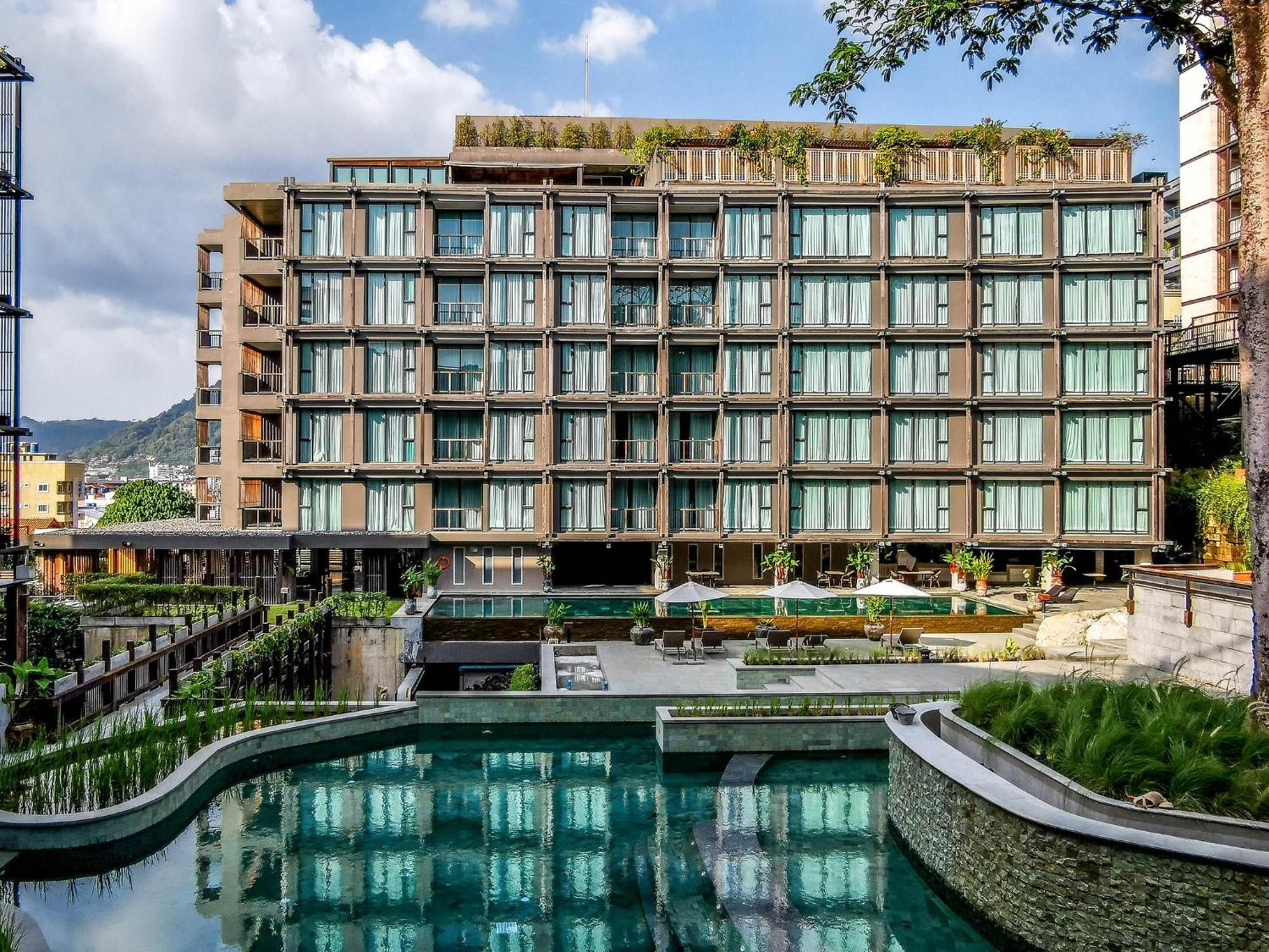 Hotel Dinso & Phuket, Vignette Collection By Ihg 5*