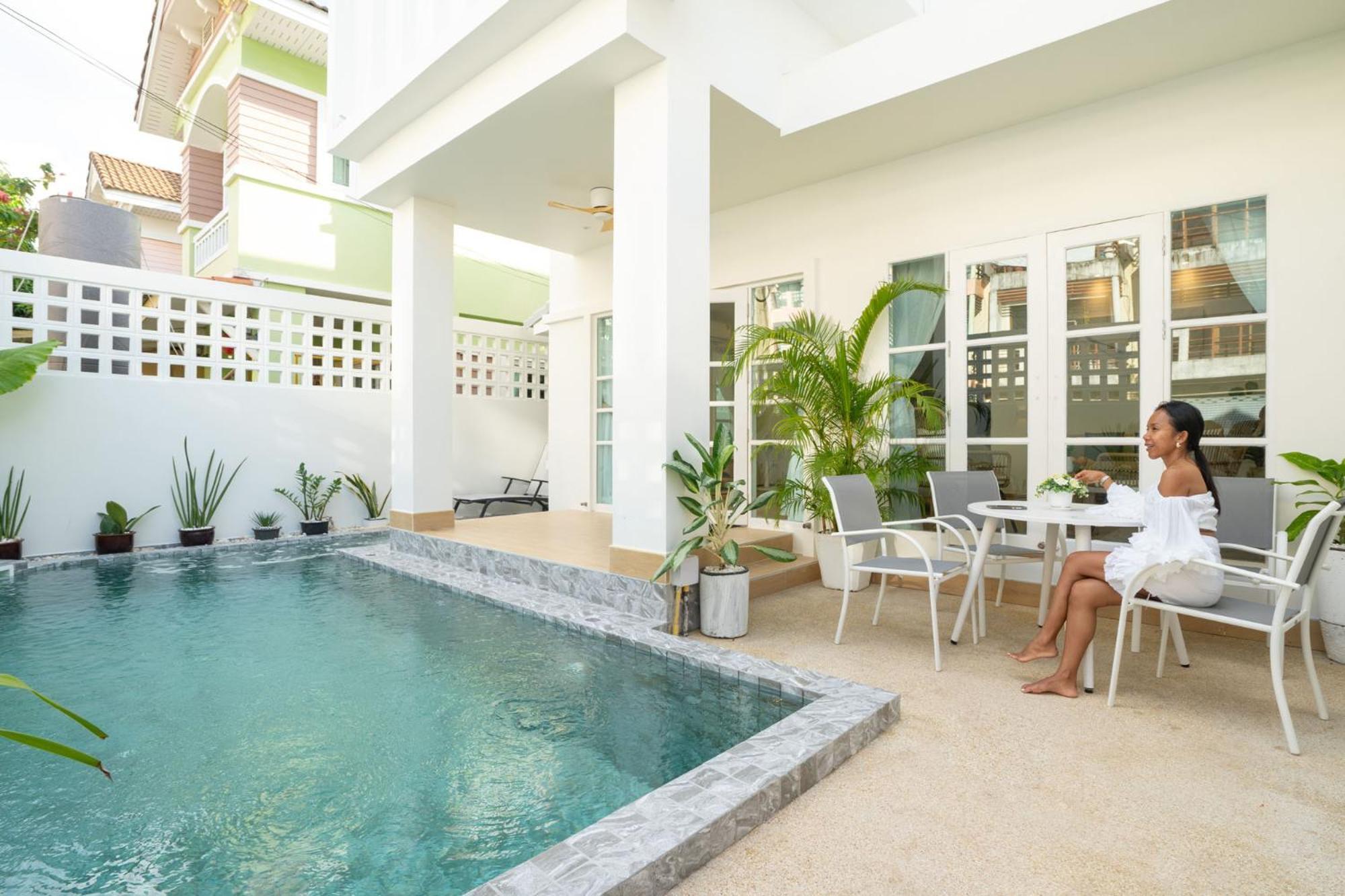 Happiness Pool Phuket 154 Villa Patong