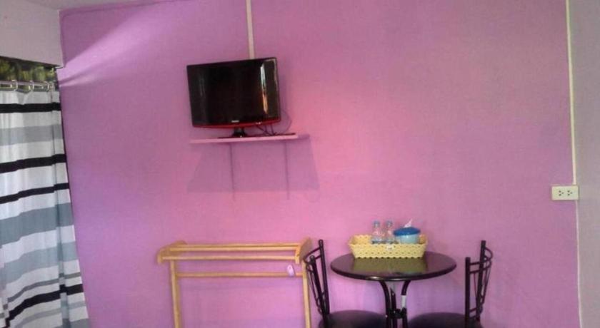 Oyo 1163 Eden Hotel 2*