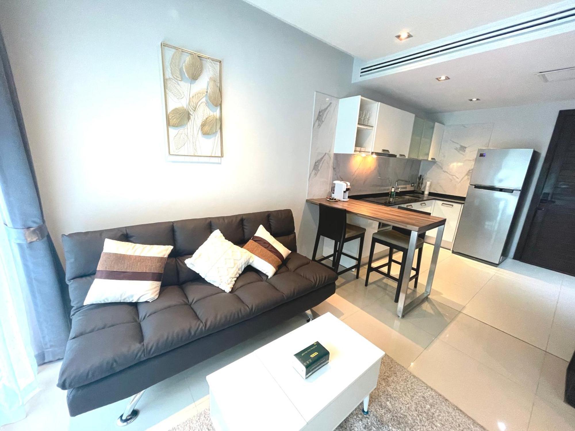 Emerald Terrace 3-the Award Garden Gem By Psr *