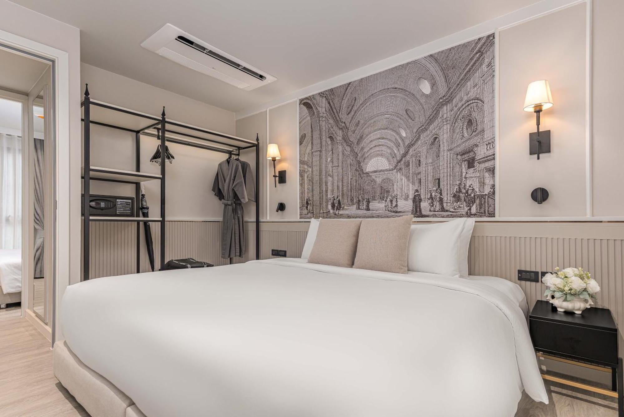 Hotel Chateau Du Village Patong