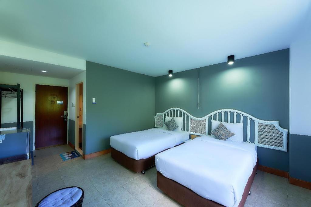 Nora Bukit Hotel 2*