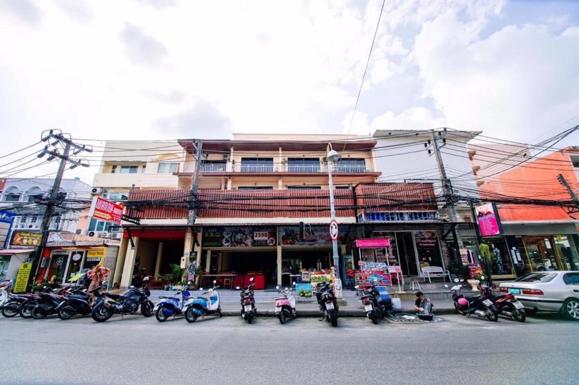 Wanna Marine Hotel Patong