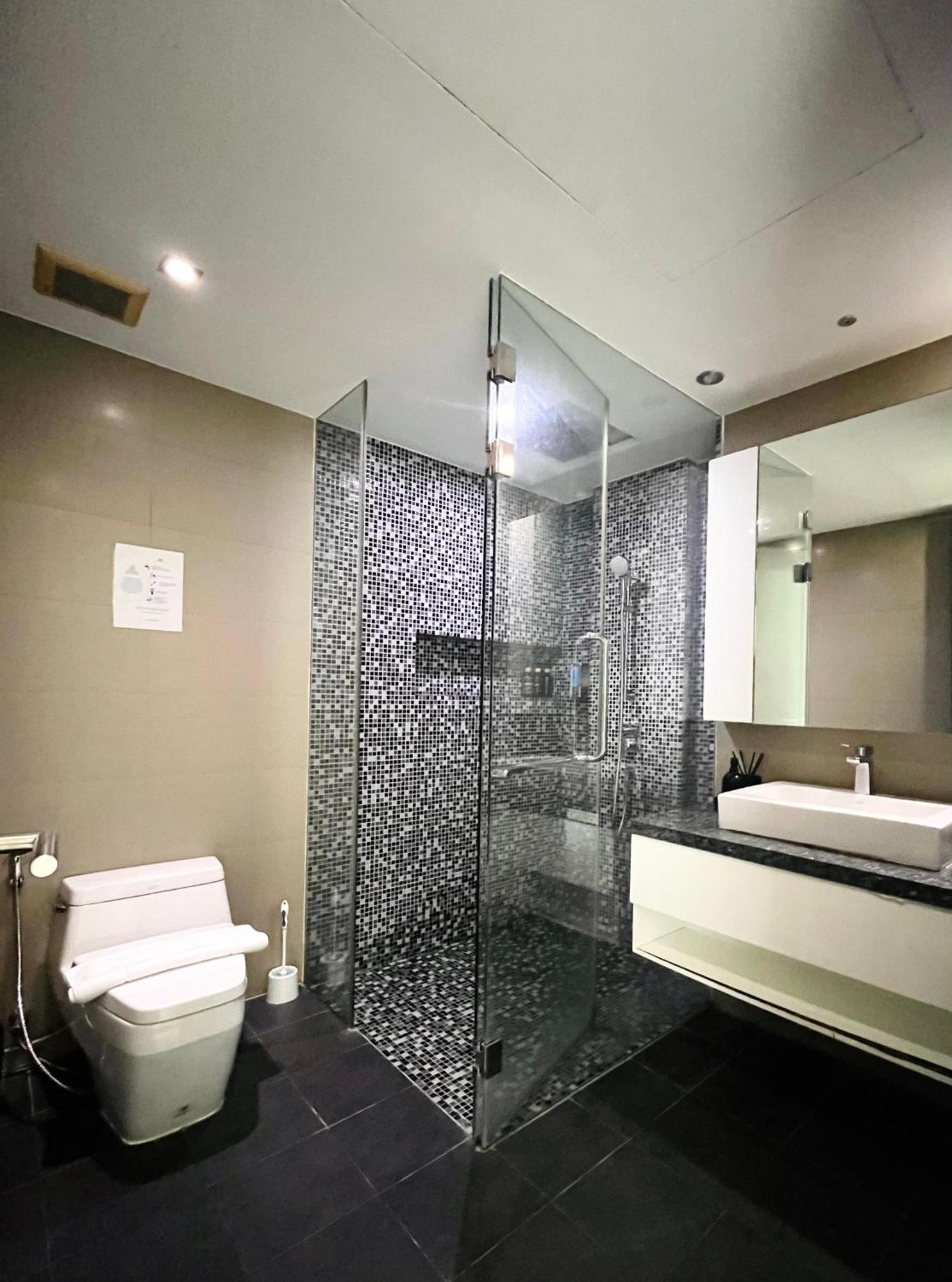 Twin Sands Penthouse Resort Patong