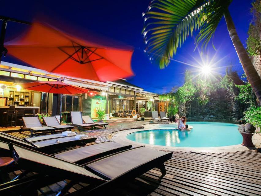 Hotel The Royal Palm Front Patong