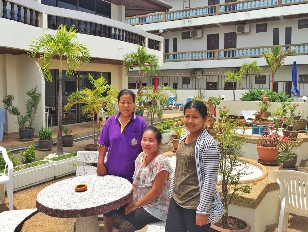 Blue Sky Hotel