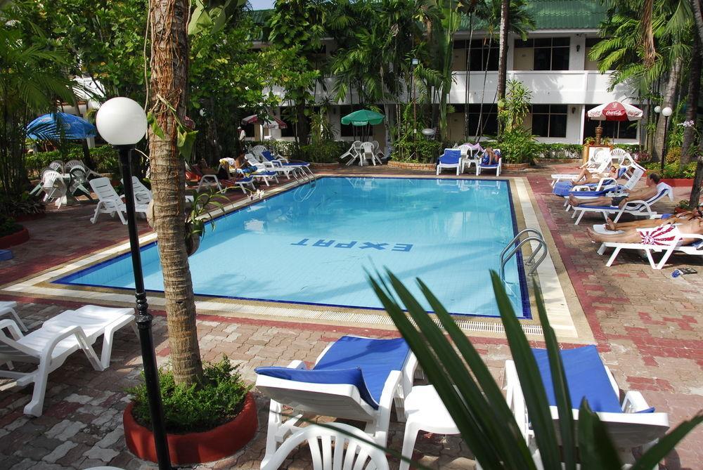 The Expat Hotel Patong