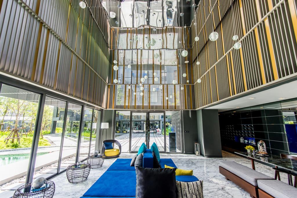 The Deck Modern Phuket